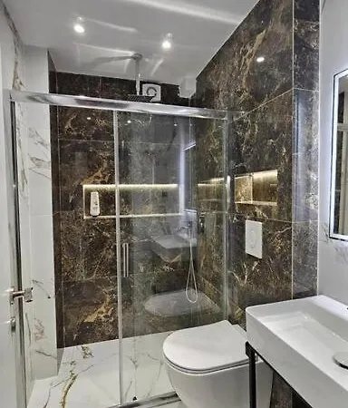 Center Apartment